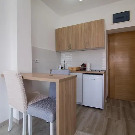 Pantovic - 3 Appartamento